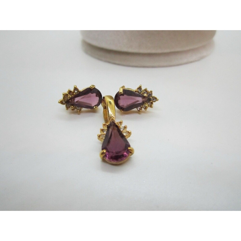 Gold Tone Vintage Purple And CZ Rhinestone Pendant Matching Earrings